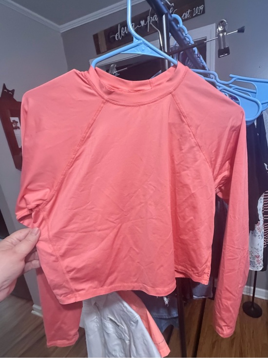 Kona Sol Tops - Kona Sol Coral Long-Sleeve Crop Top